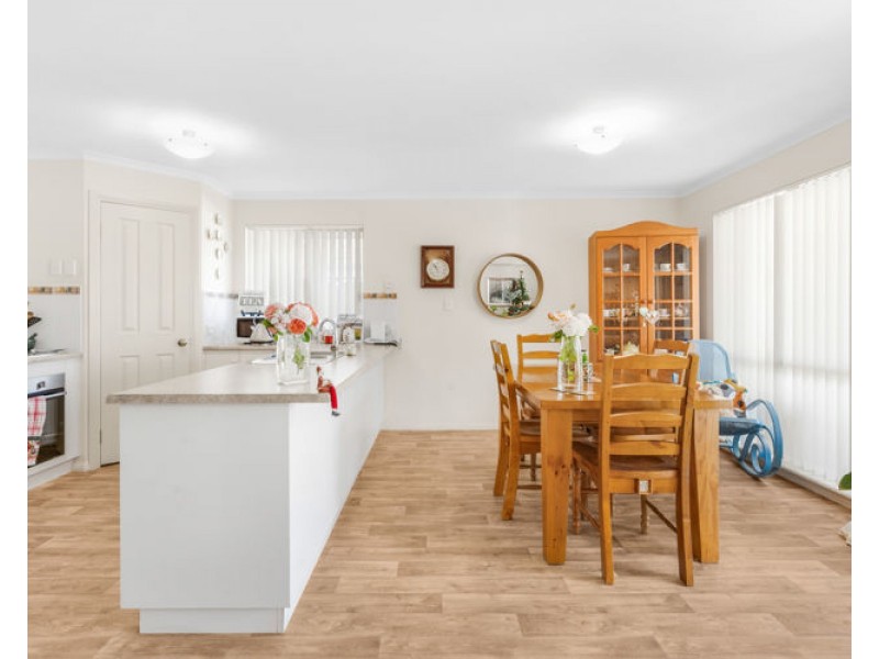 23 Arcadia Drive, Smithfield SA 5114