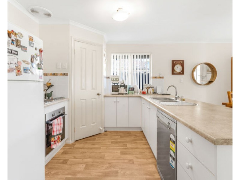 23 Arcadia Drive, Smithfield SA 5114