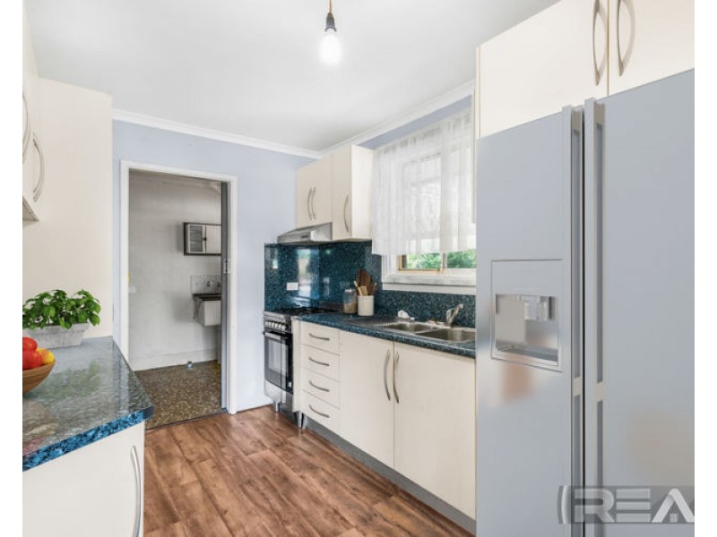 105 McKenzie Road, Elizabeth Downs SA 5113