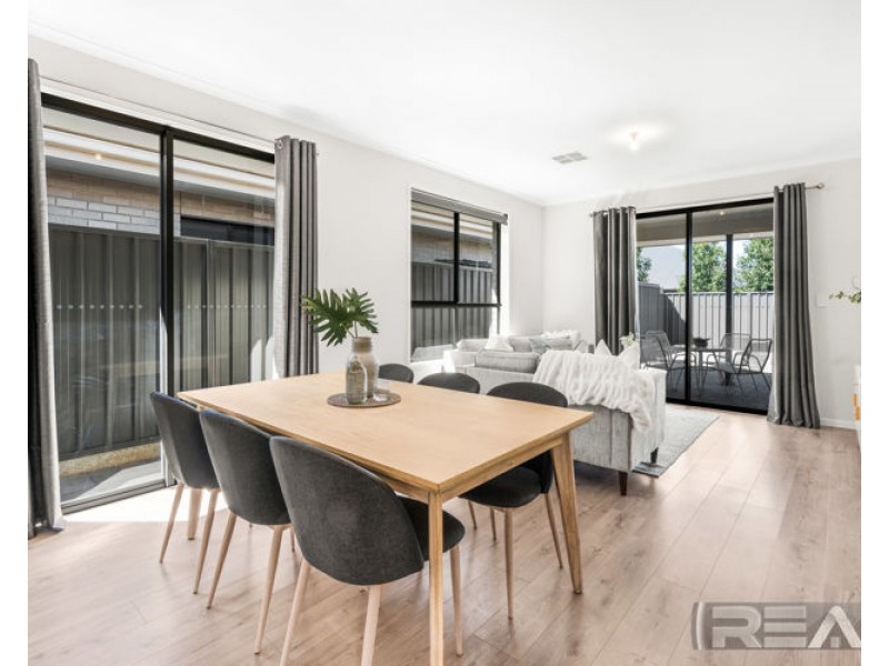 16 John Circuit, Angle Vale SA 5117