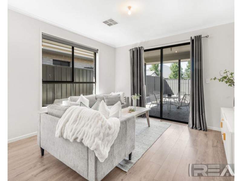 16 John Circuit, Angle Vale SA 5117