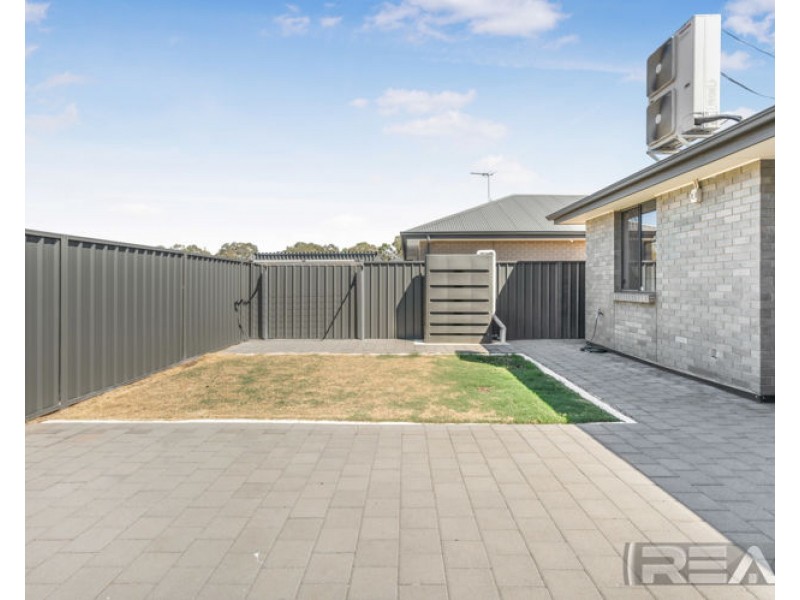 16 John Circuit, Angle Vale SA 5117