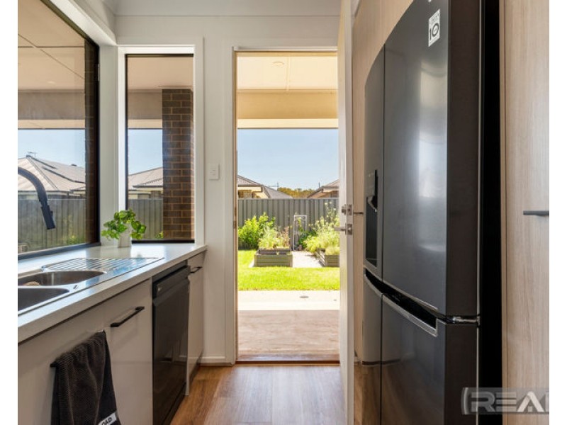 9 Calabria Court, Angle Vale SA 5117