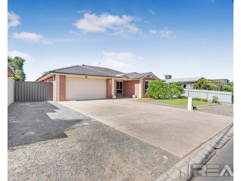 11 Barber Street, Willaston SA 5118