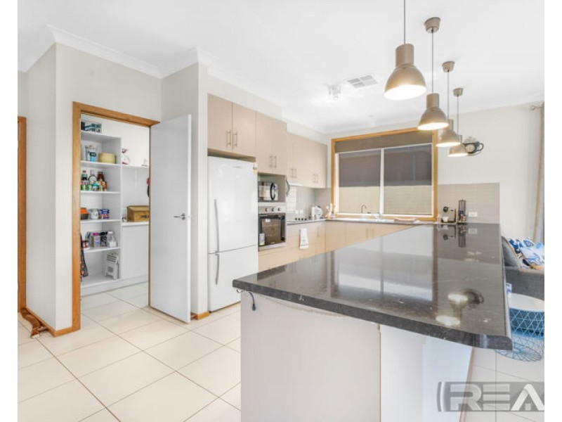 11 Barber Street, Willaston SA 5118