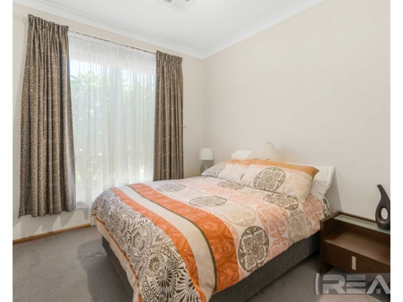 11 Barber Street, Willaston SA 5118