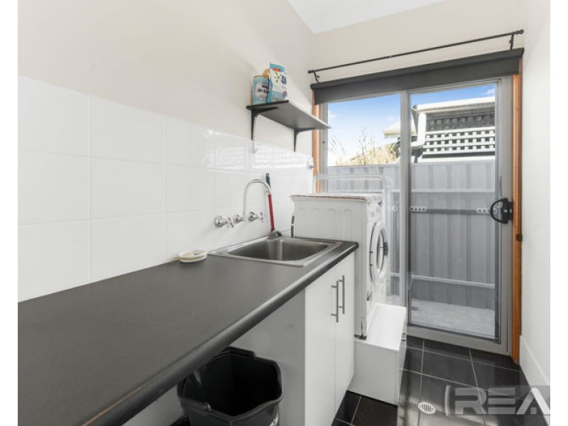 11 Barber Street, Willaston SA 5118