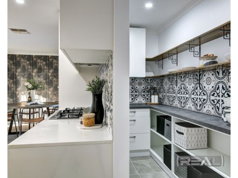 15 Tangarine Court, Munno Para West SA 5115