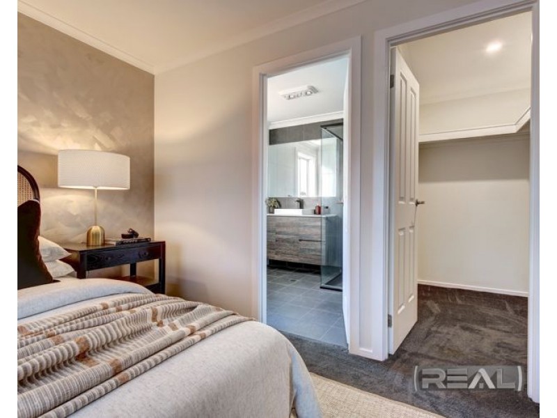 15 Tangarine Court, Munno Para West SA 5115