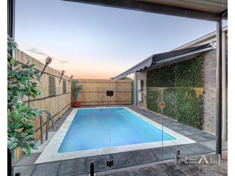 15 Tangarine Court, Munno Para West SA 5115