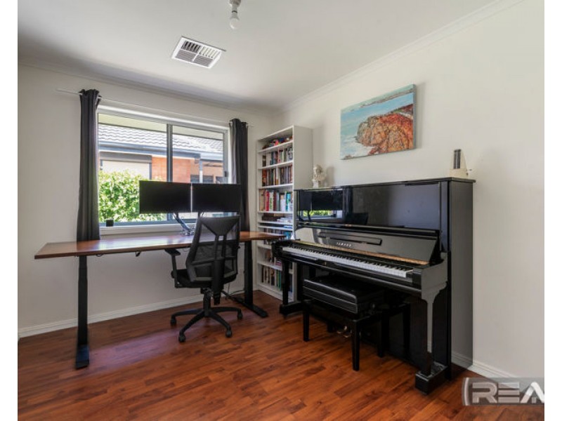 11 Yalanga Court, Salisbury Plain SA 5109