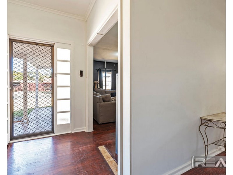 7 Haldane Street, Elizabeth Downs SA 5113