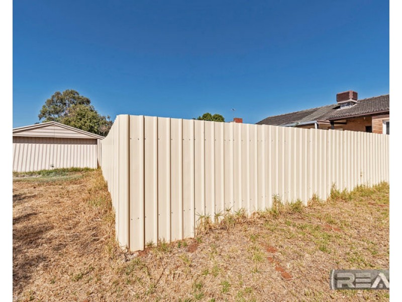7 Haldane Street, Elizabeth Downs SA 5113