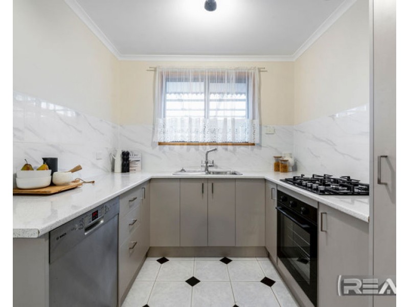 4 Parkview Drive, Blakeview SA 5114