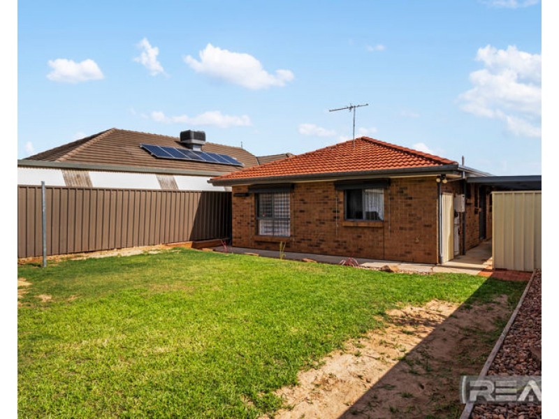 4 Parkview Drive, Blakeview SA 5114