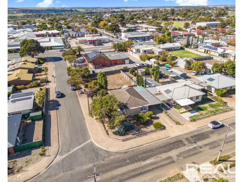 1 Robe Street, Murray Bridge SA 5253