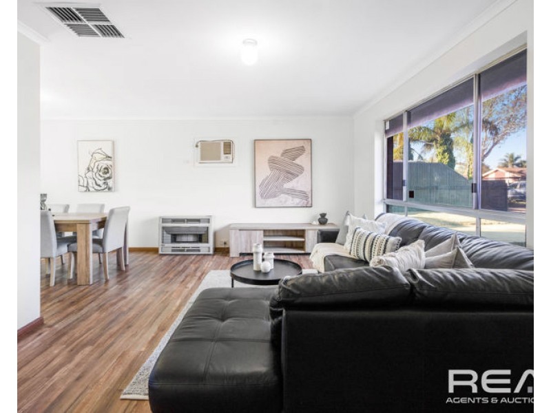 8 Rustic Grove, Andrews Farm SA 5114