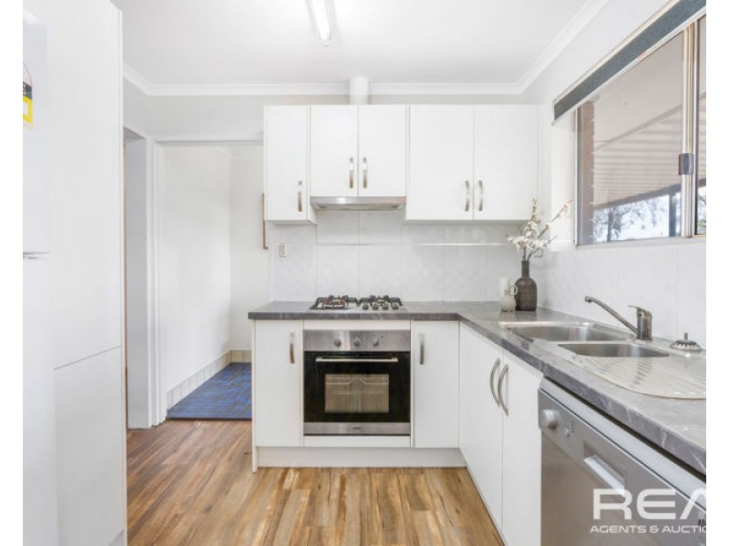 8 Rustic Grove, Andrews Farm SA 5114