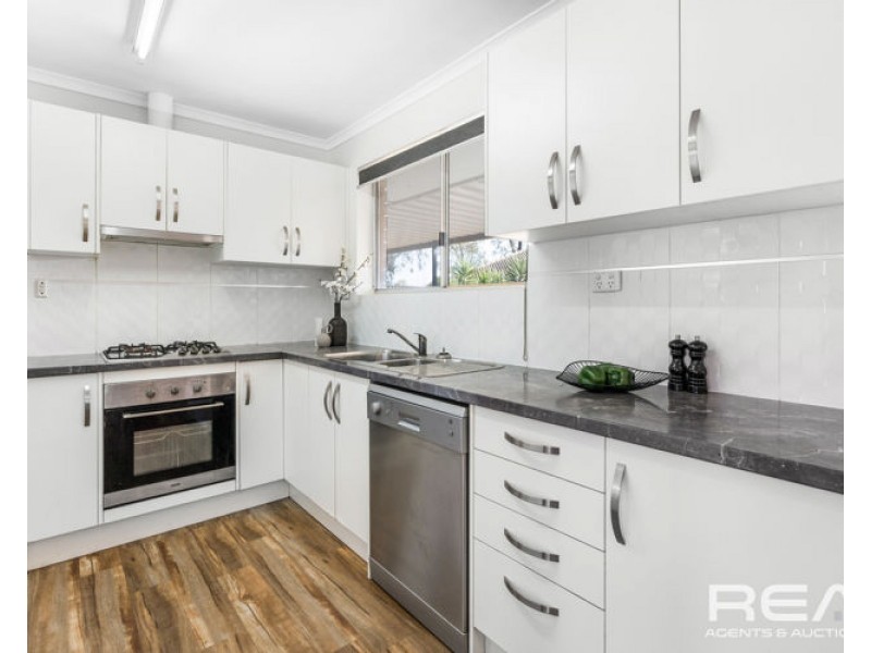 8 Rustic Grove, Andrews Farm SA 5114