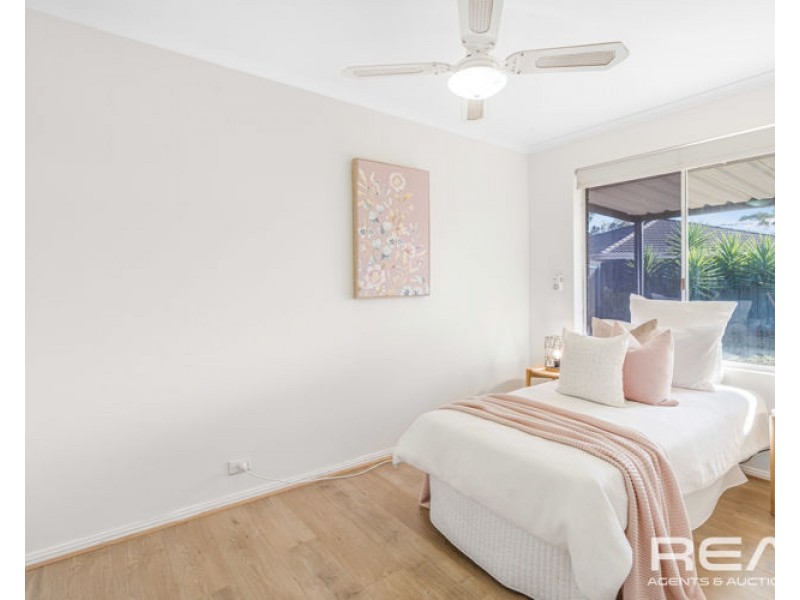 8 Rustic Grove, Andrews Farm SA 5114