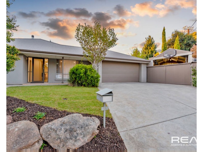 2A Musgrave Avenue, Banksia Park SA 5091