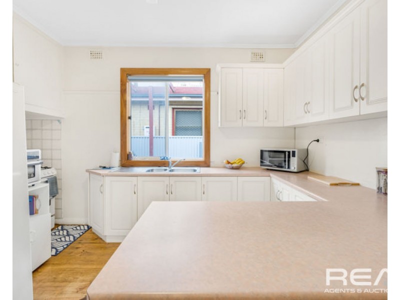 177 Victoria Road, Largs Bay SA 5016