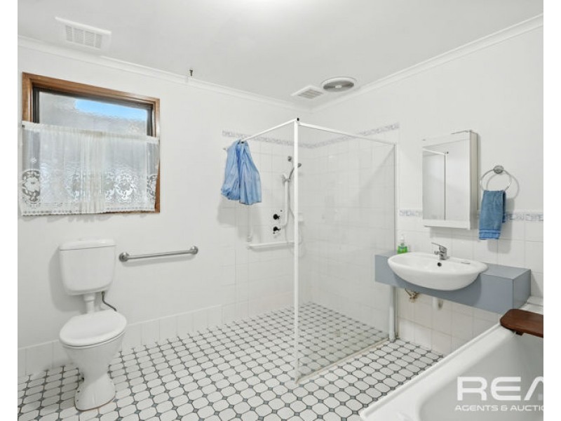 61 Kinkaid Road, Elizabeth East SA 5112