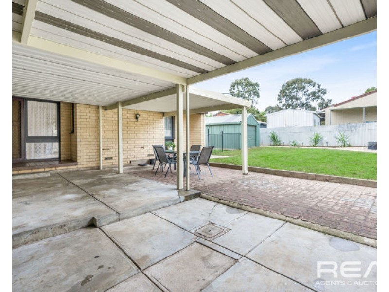 16 Fuller Crescent, Elizabeth East SA 5112