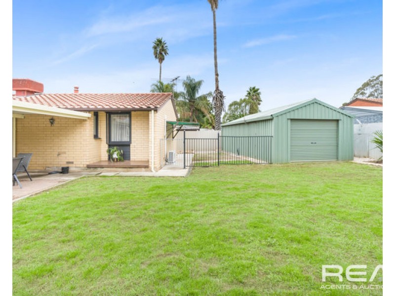 16 Fuller Crescent, Elizabeth East SA 5112