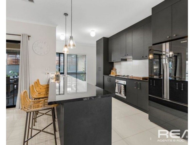 11 Gonis Circuit, Evanston Gardens SA 5116