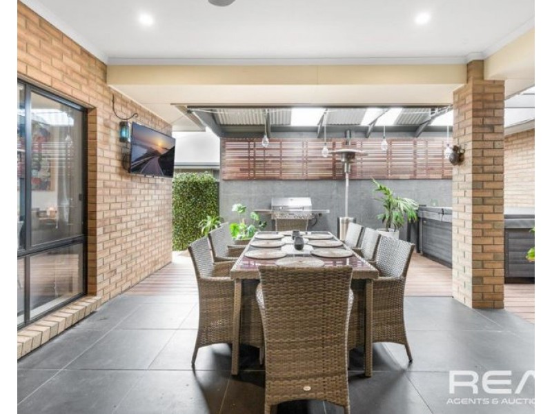 11 Gonis Circuit, Evanston Gardens SA 5116