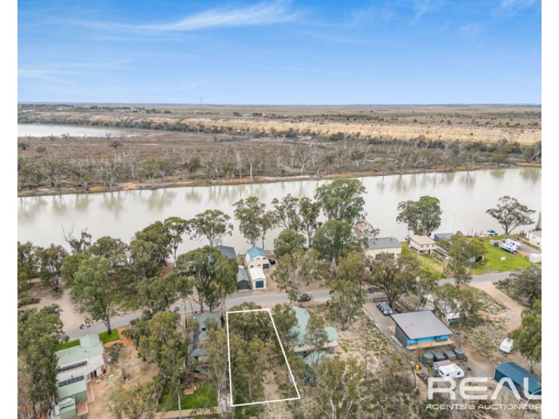 29 Page Drive, Blanchetown SA 5357