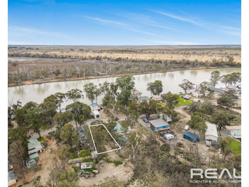 29 Page Drive, Blanchetown SA 5357