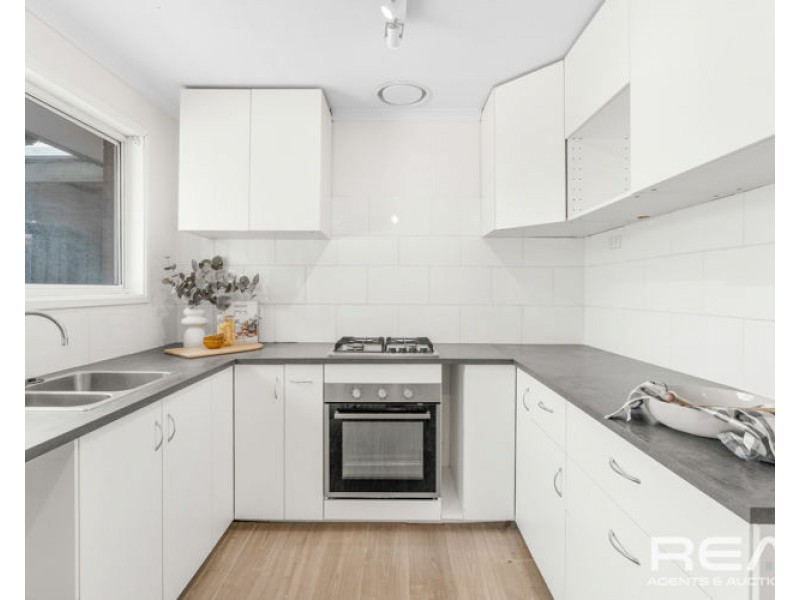 32 McInerney Court, Andrews Farm SA 5114