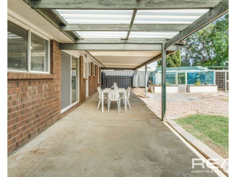 32 McInerney Court, Andrews Farm SA 5114