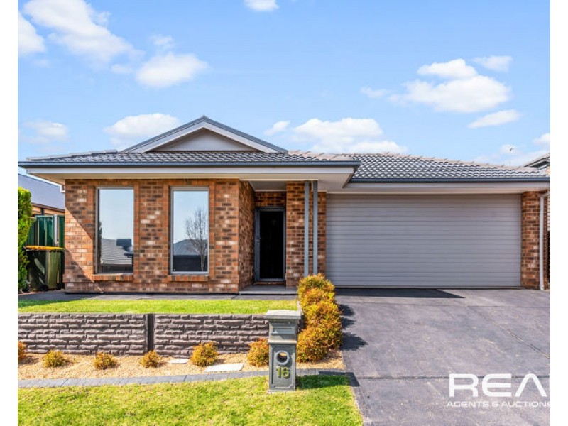 16 Brenton Street, Blakeview SA 5114