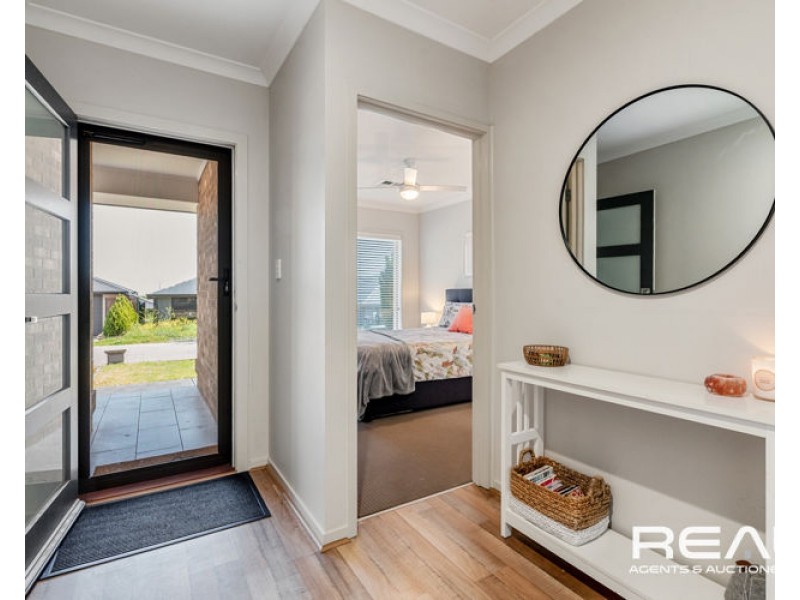 16 Brenton Street, Blakeview SA 5114