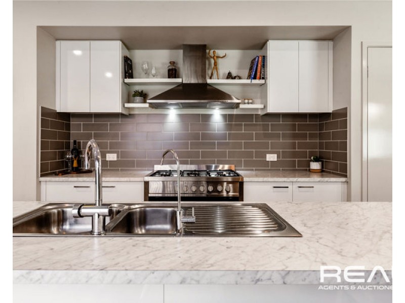 16 Brenton Street, Blakeview SA 5114