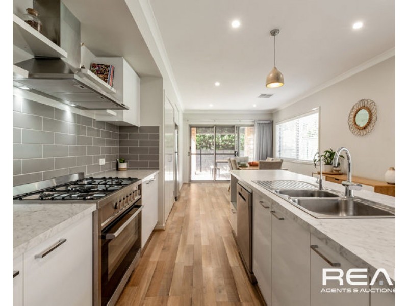 16 Brenton Street, Blakeview SA 5114