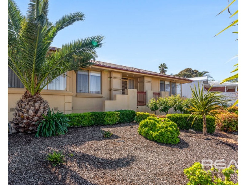 2 Honeysuckle Drive, Hope Valley SA 5090