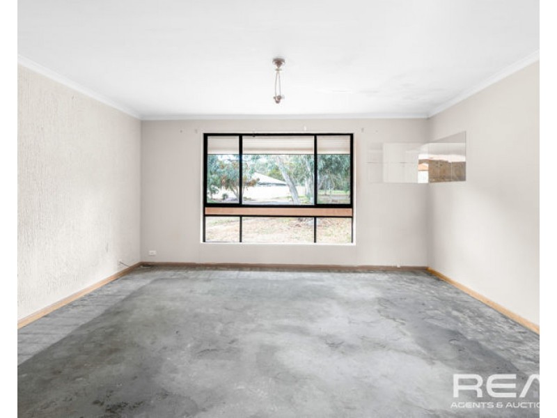 3 Heather Close, Paralowie SA 5108