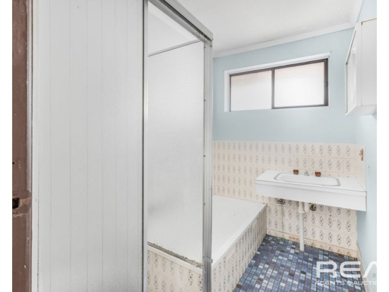 3 Heather Close, Paralowie SA 5108