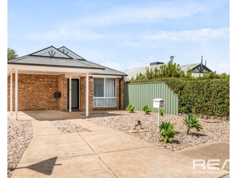 28 Christiana Crescent, Wynn Vale SA 5127