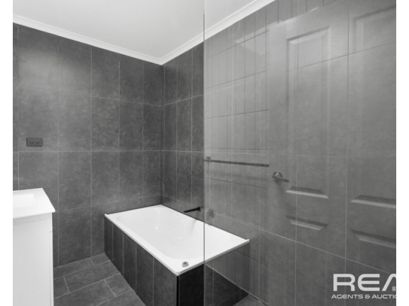 28 Christiana Crescent, Wynn Vale SA 5127