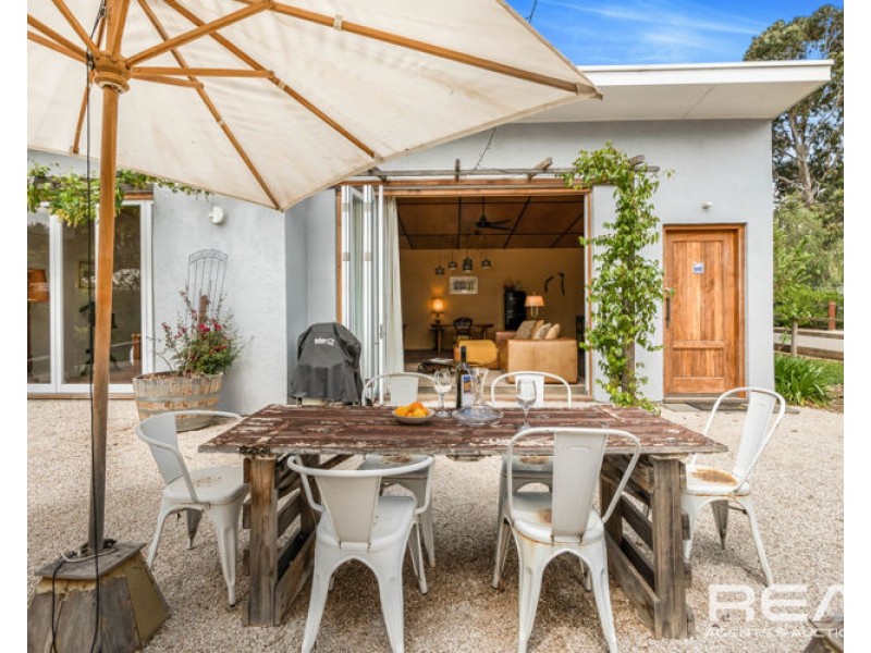 2 Frederick Place, Auburn SA 5451