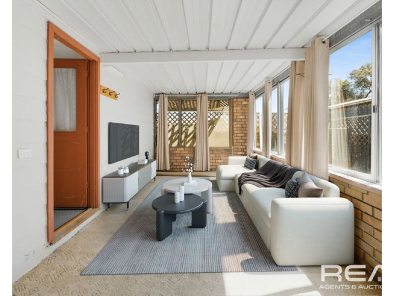 8 Shell Street, St Kilda SA 5110