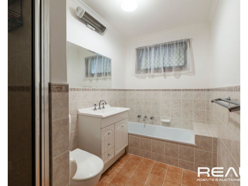18 Pemberley Avenue, Salisbury Park SA 5109