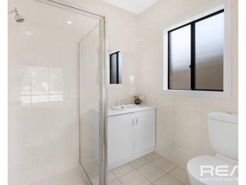 4 Rateki Close, Burton SA 5110