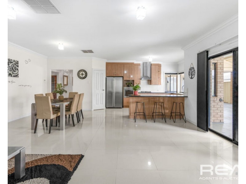 4 Rateki Close, Burton SA 5110