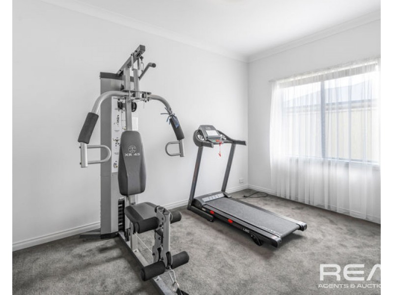 4 Rateki Close, Burton SA 5110